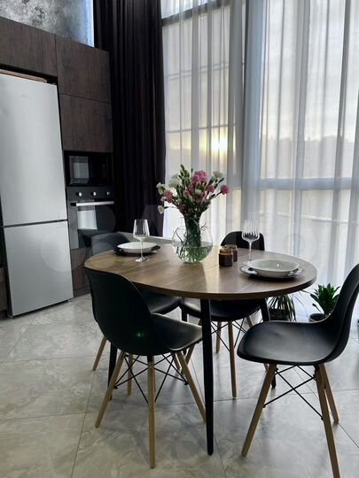 2-к. квартира, 60 м², 2/2 эт.