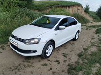 Volkswagen Polo 1.6 MT, 2013, 275 000 км, с пробегом, цена 500 000 руб.