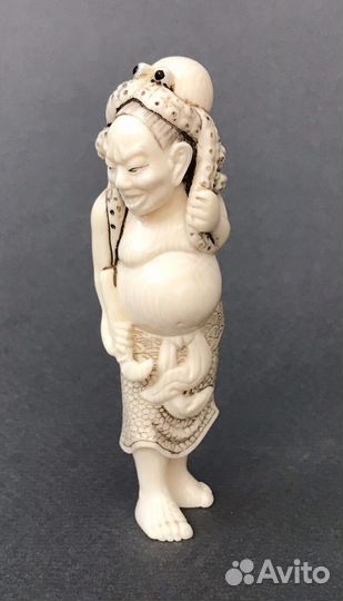 Фигура резная, нэцкэ, 1940-50 годы, япония