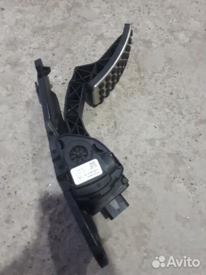 Педаль газа мерседес GLS 166