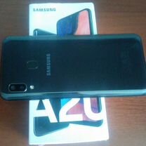 Samsung Galaxy A20, 3/32 ГБ