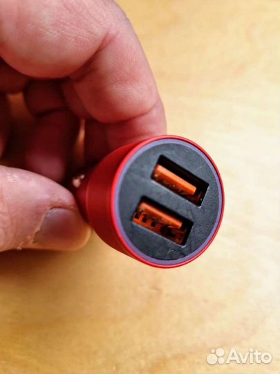 Авто/зарядка Baseus с быст/заряд QC 3.0 на 2 USB