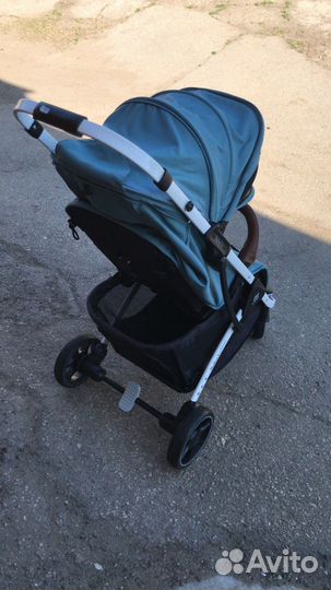 Коляска прогулочная