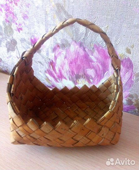 Корзинка из бересты маленькая