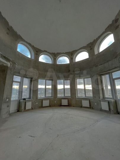 4-к. квартира, 209 м², 8/9 эт.