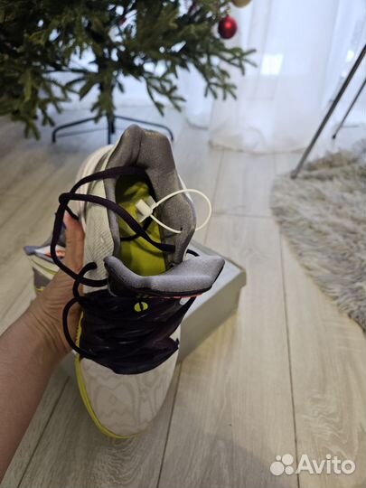 Кроссовки nike женские