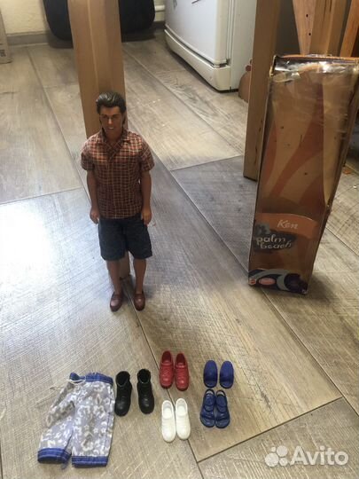 Кен пляжный с одеждой друг барби