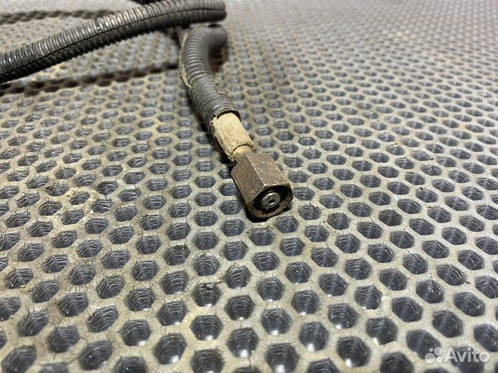 Шланг подъема кабины Разные Автомобили