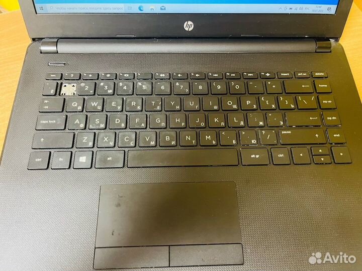 Ноутбук HP 14-bs000ur Celeron N3060