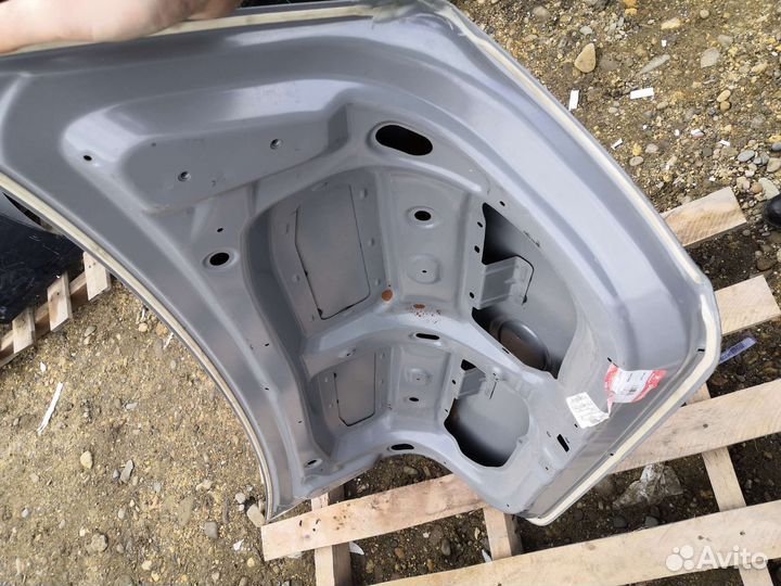 Крышка багажника Lifan Celliya новая