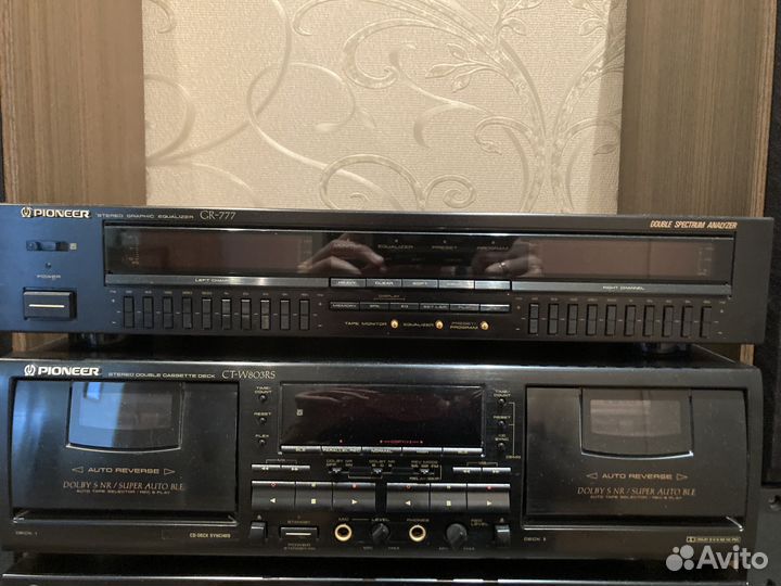 Музыкальная стойка Pioneer, акустика S-90F