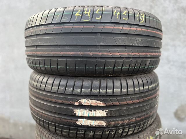 Bridgestone Turanza T005 245/45 R19