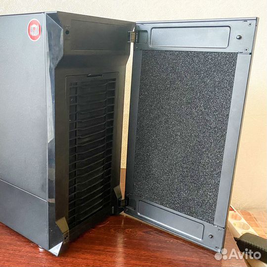 Корпус Cooler Master Silencio S400