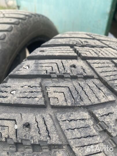 Goodyear Ultragrip Ice Arctic 225/50 R17 98T