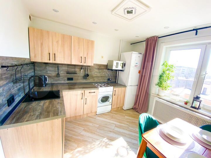 2-к. квартира, 55 м², 7/9 эт.