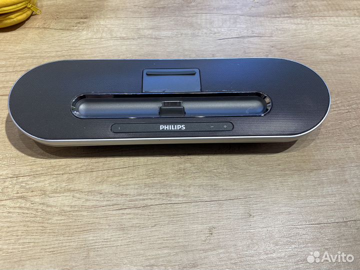 Блютуз колонка Philips DS7700/10