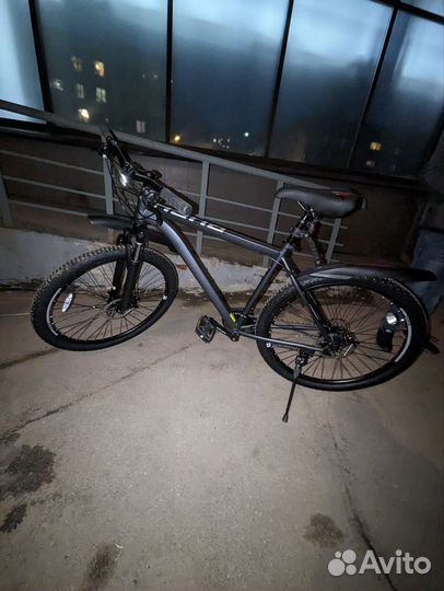Велосипед спортивный, 29 рост 180-190, черный