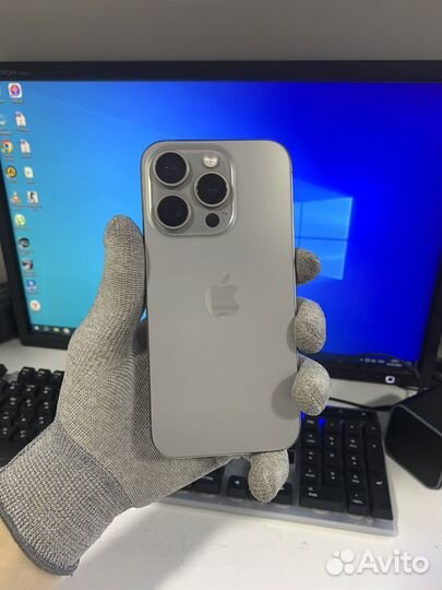 iPhone 15 Pro, 256 ГБ
