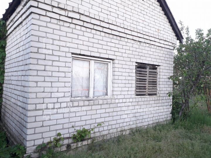 Дом 20 м² на участке 6,2 сот.