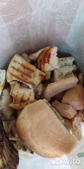 Сухари на корм животным