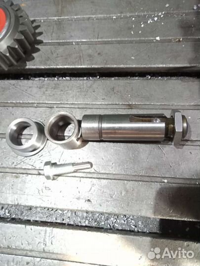 Ось паразитки раздаточной коробки пвм на мтз 80