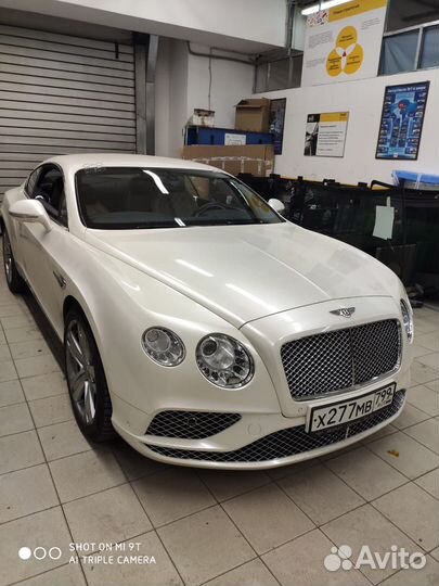 Лобовое стекло Audi A3 (8P)