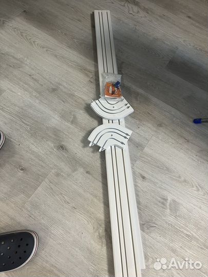 Карниз пластиковый потолочный 2.6 м