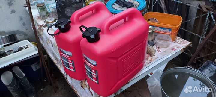 Канистра пластиковая 10 л