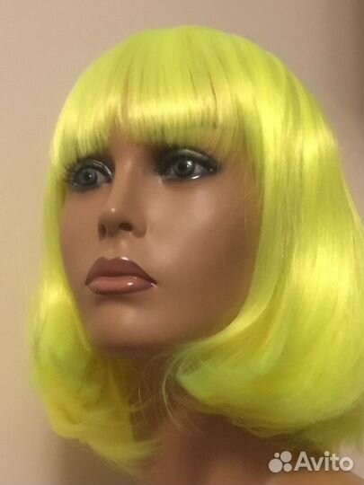 Парик lady’s neon green каре