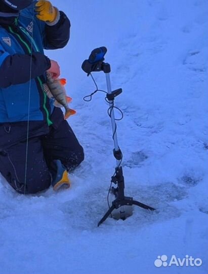 Стойка для эхолота