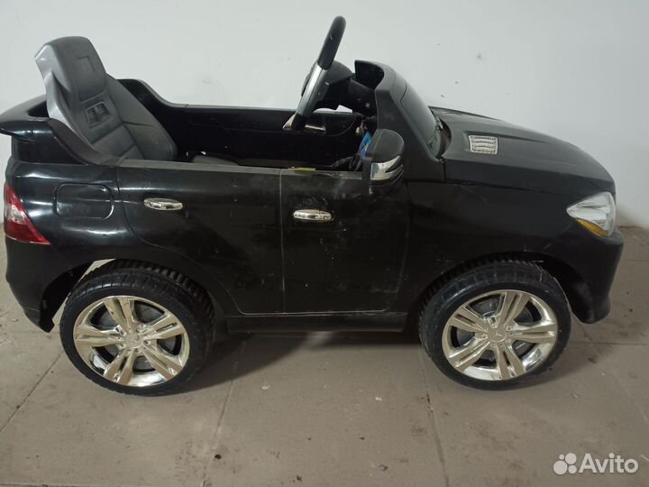 Детский электромобиль mercedes ml350