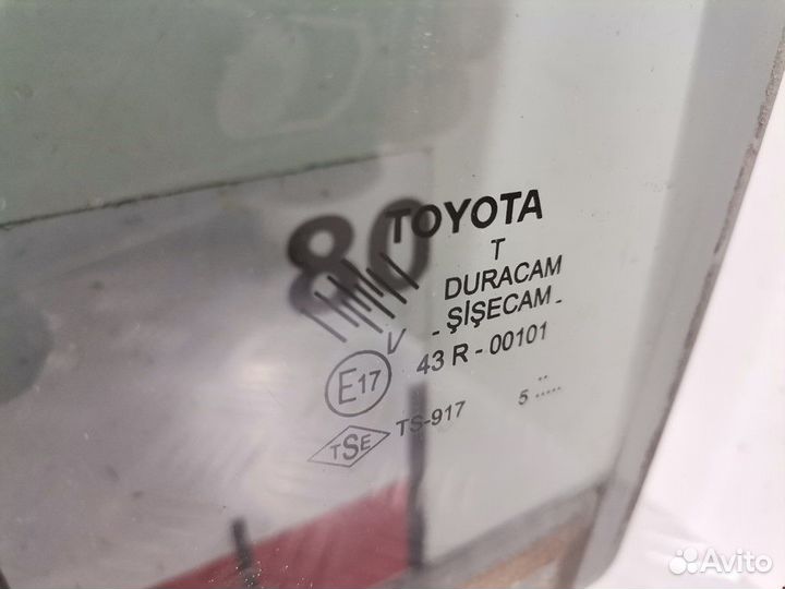 Стекло двери задней левой Toyota Corolla Verso