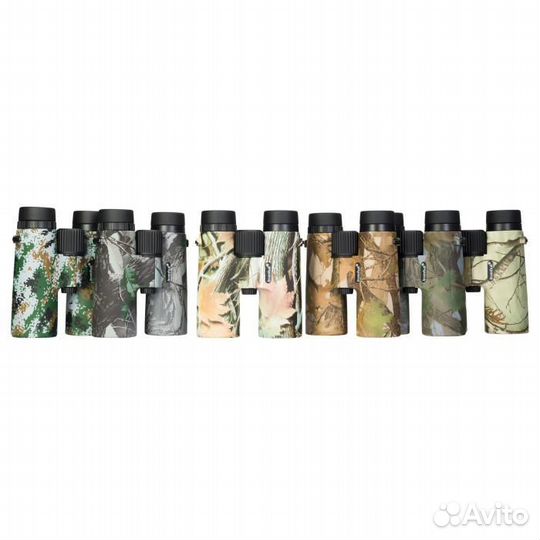 Бинокль Levenhuk Camo Grass 10x42 с сеткой