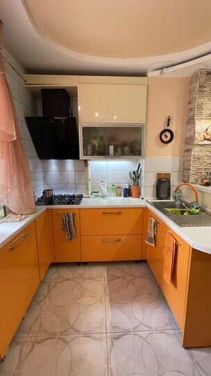 3-к. квартира, 70 м², 5/9 эт.