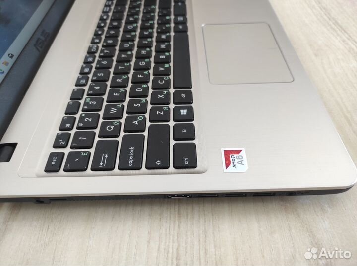 Мощный, скоростной Asus,8Gb,SSD 120Gb,2.60GHz