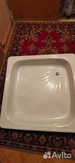 Душевой поддон80 80 б у