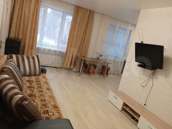 2-к. квартира, 45 м², 1/4 эт.