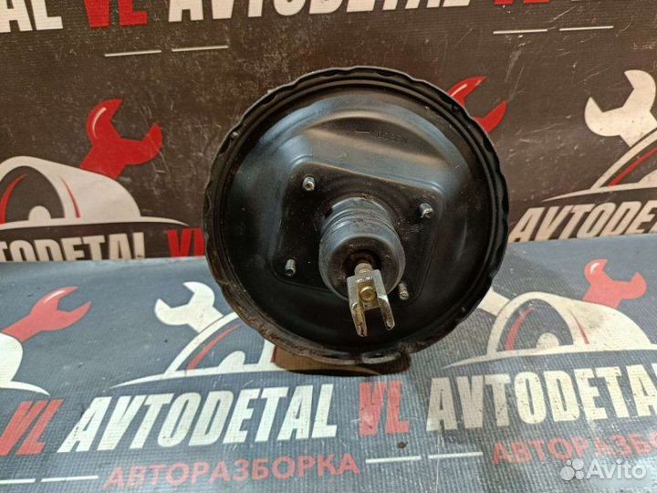 Вакуумный усилитель тормозов Mitsubishi Delica 3
