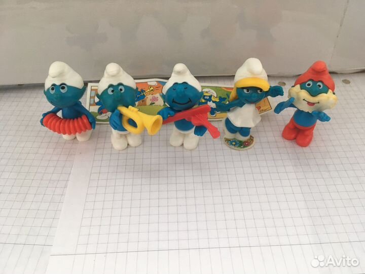 Киндер сюрпиз гномы Смурфики 1996