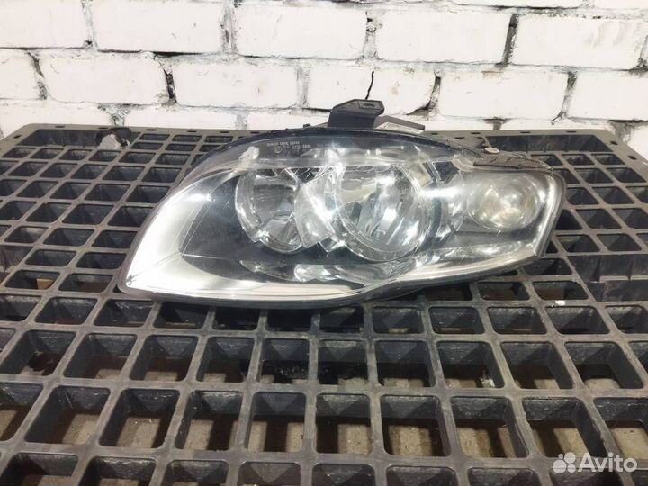 Фара левая от Audi A4 (B7) 2005-2008