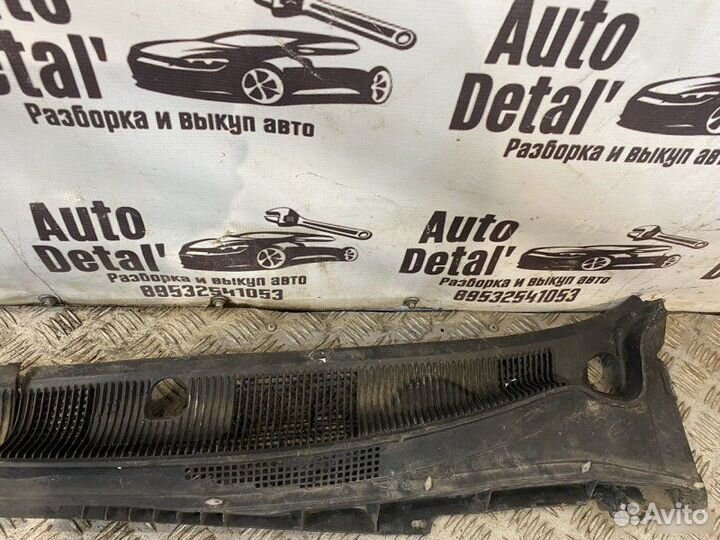 Жабо Mazda 6 2004