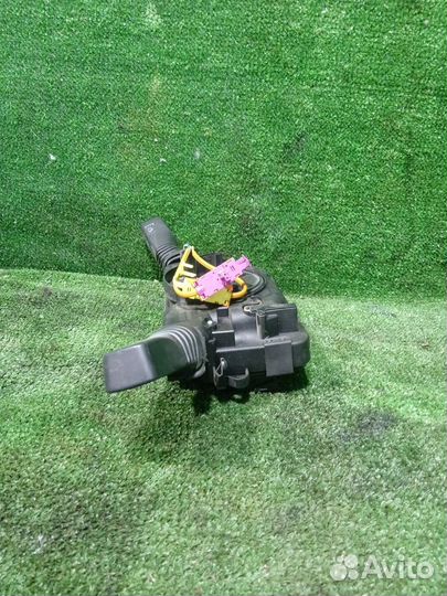 Переключатель подрулевой Opel Astra