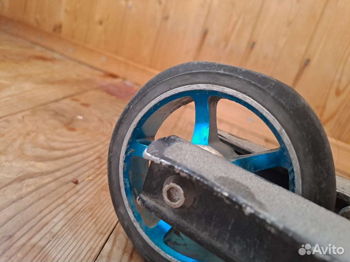 Самокат на запчасти