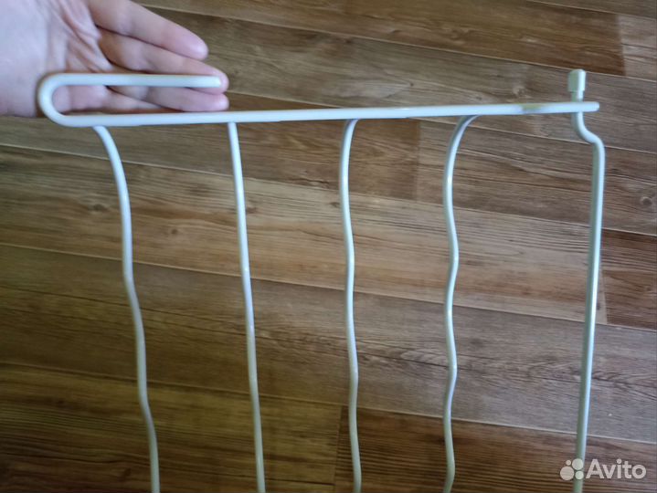 Полка для бутылок в холодильник