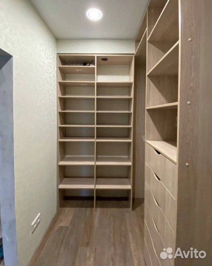 Вместительная гардеробная