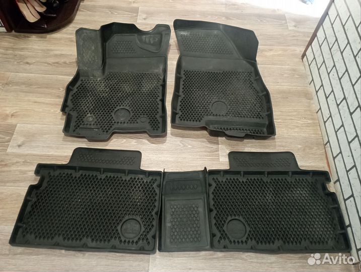 Коврики для машины