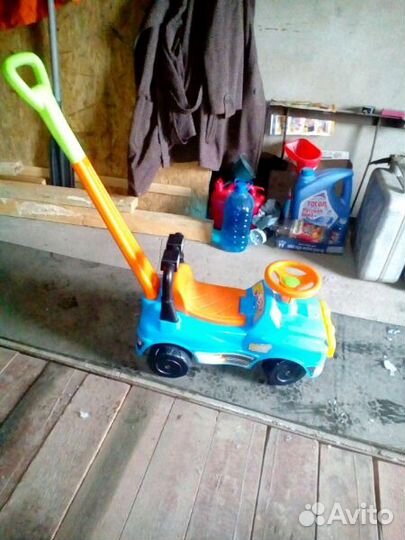 Машина детская