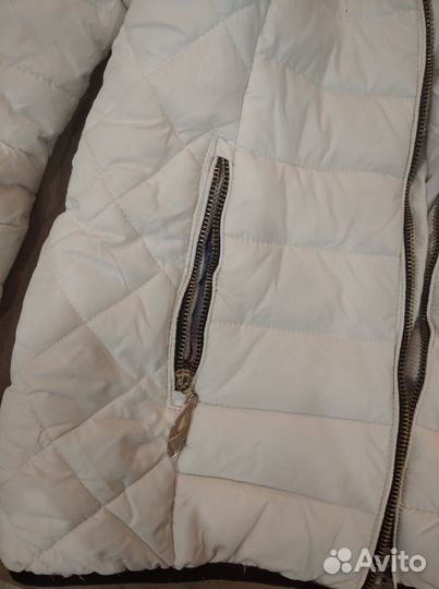 Белая куртка