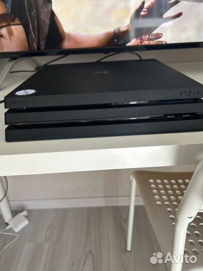 Sony playstation 4 pro 1tb