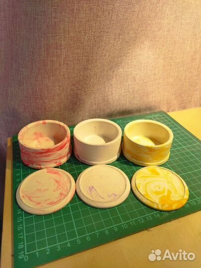 Подсвечники с крышками (набор из 3-х шт.)